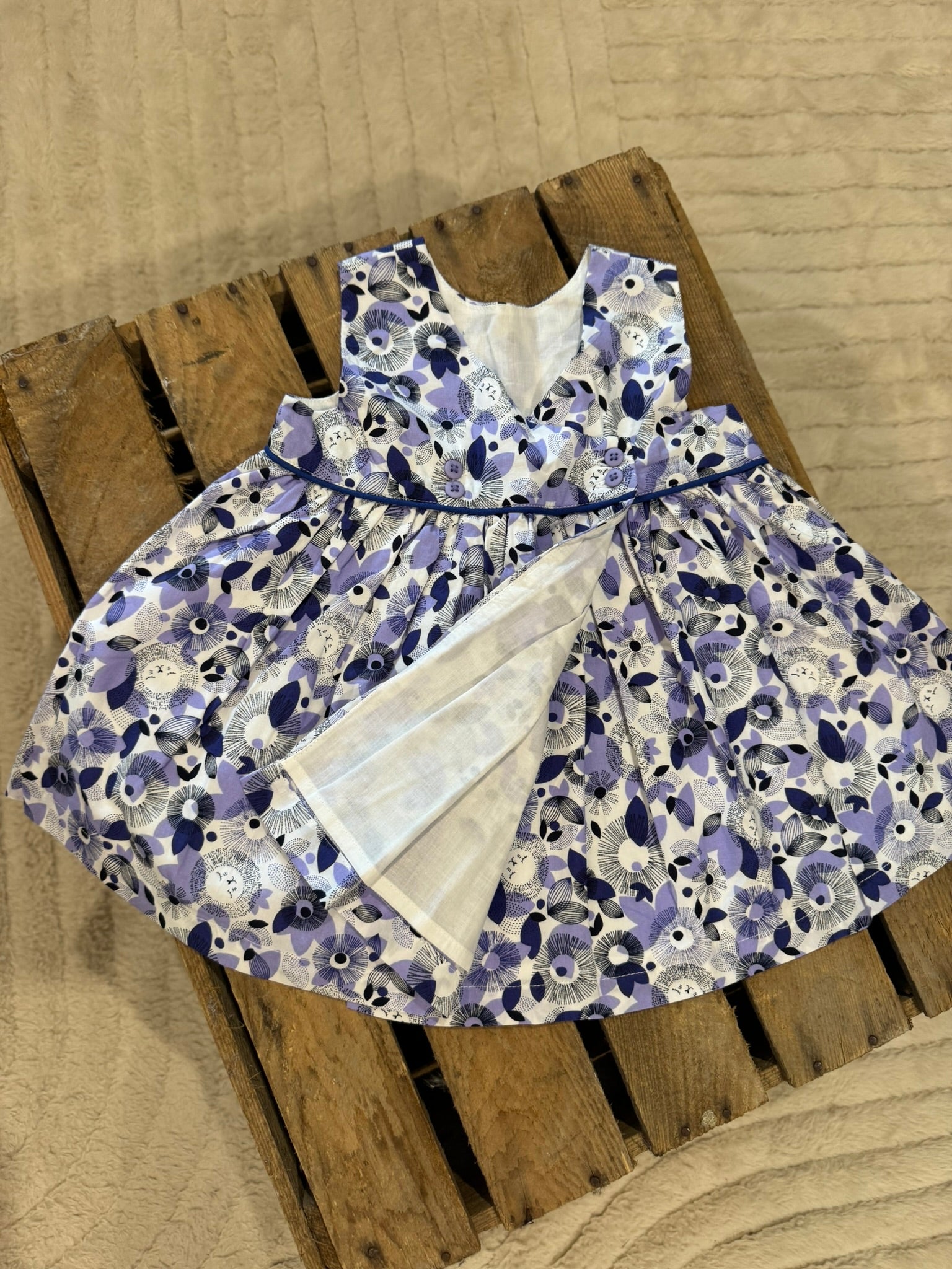 Robe "pétales" violet/blanc Du Pareil au Même 6 mois ♻️