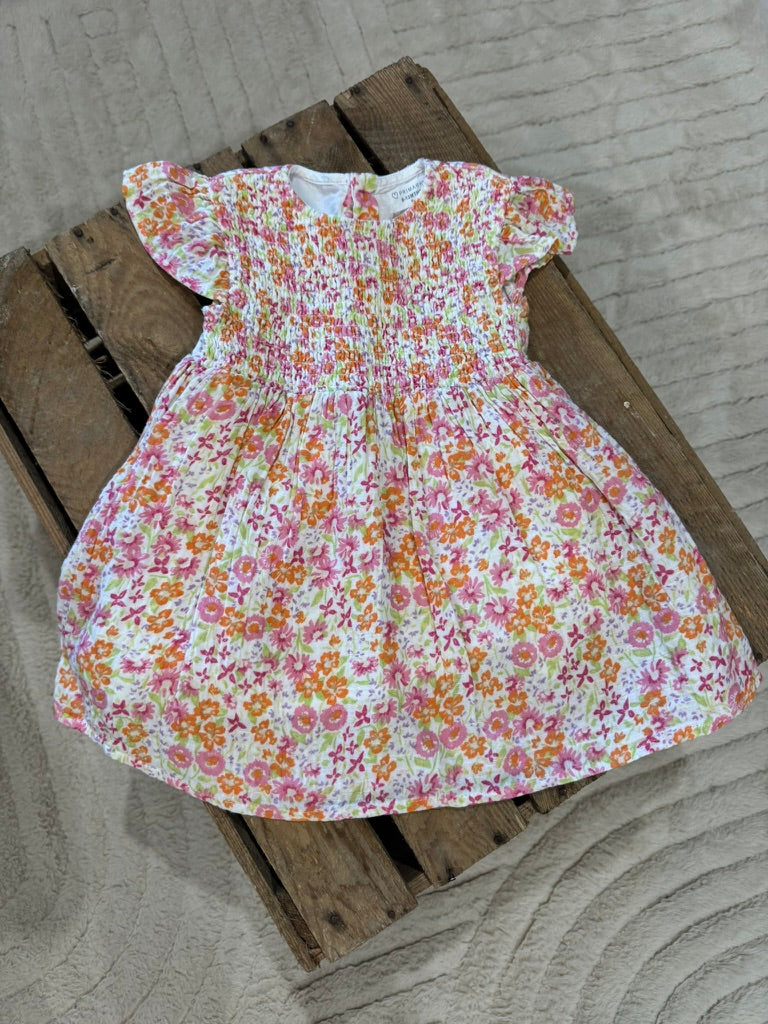 Robe fleurs multicolores Primark 9-12 mois ♻️