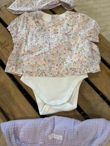 Ensemble 3 pièces mauve fleuri Sergent Major - 1 mois ♻️