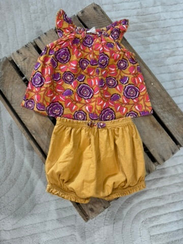 Ensemble blouse fleurie + short moutarde Du Pareil au Même 9 mois ♻️