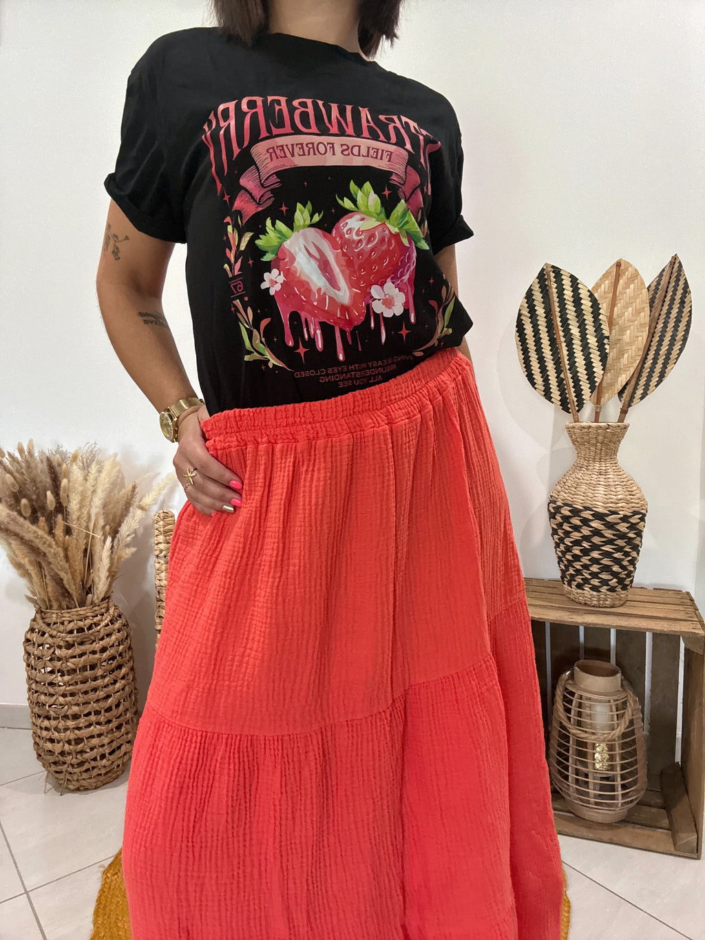 T-shirt imprimé "Strawberry" noir 🍓