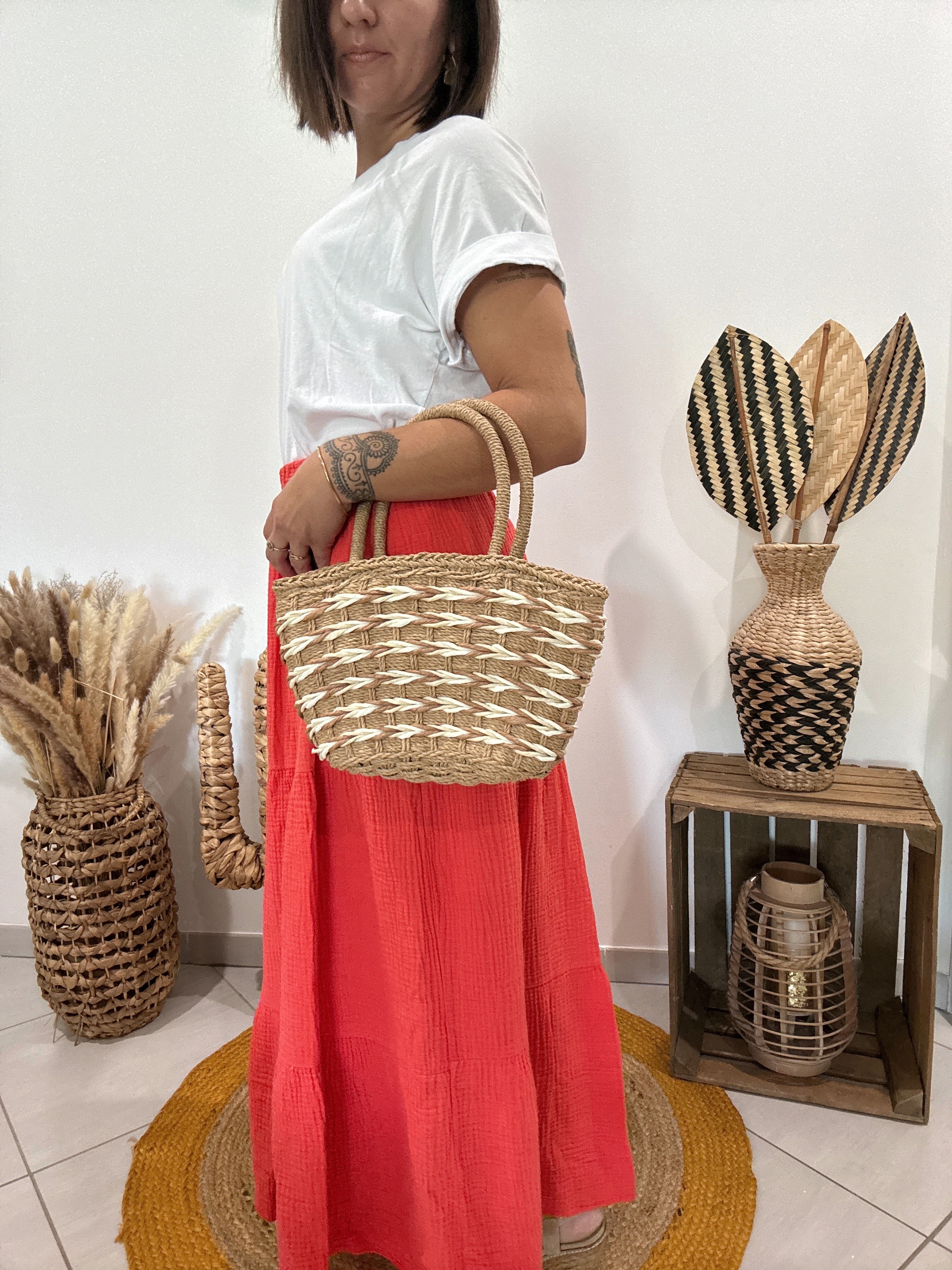 Sac panier en paille tressée camel