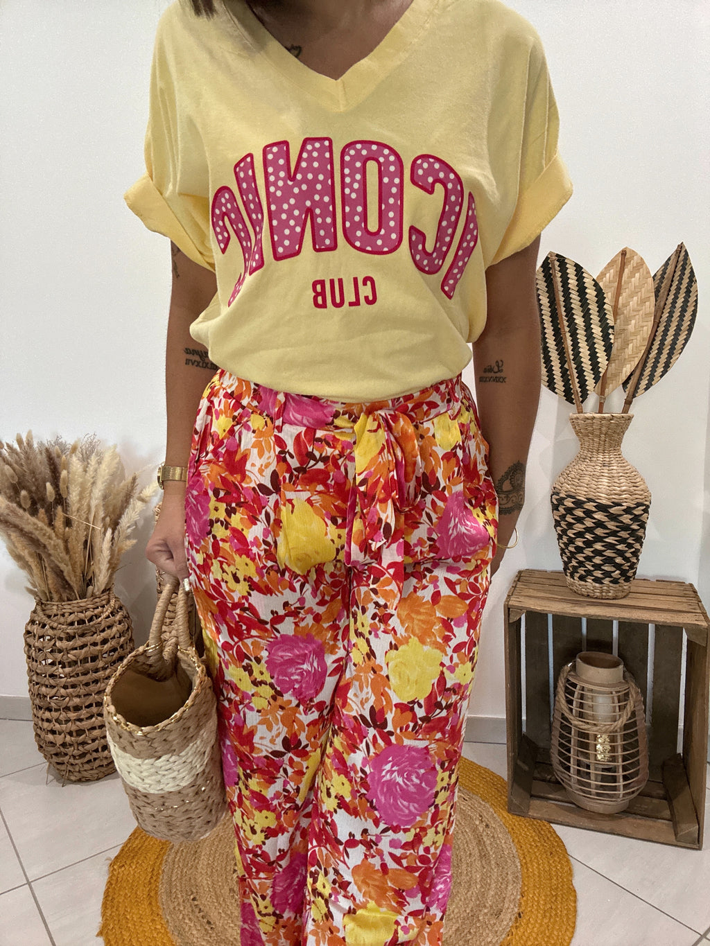 Pantalon fluide fleuri jaune