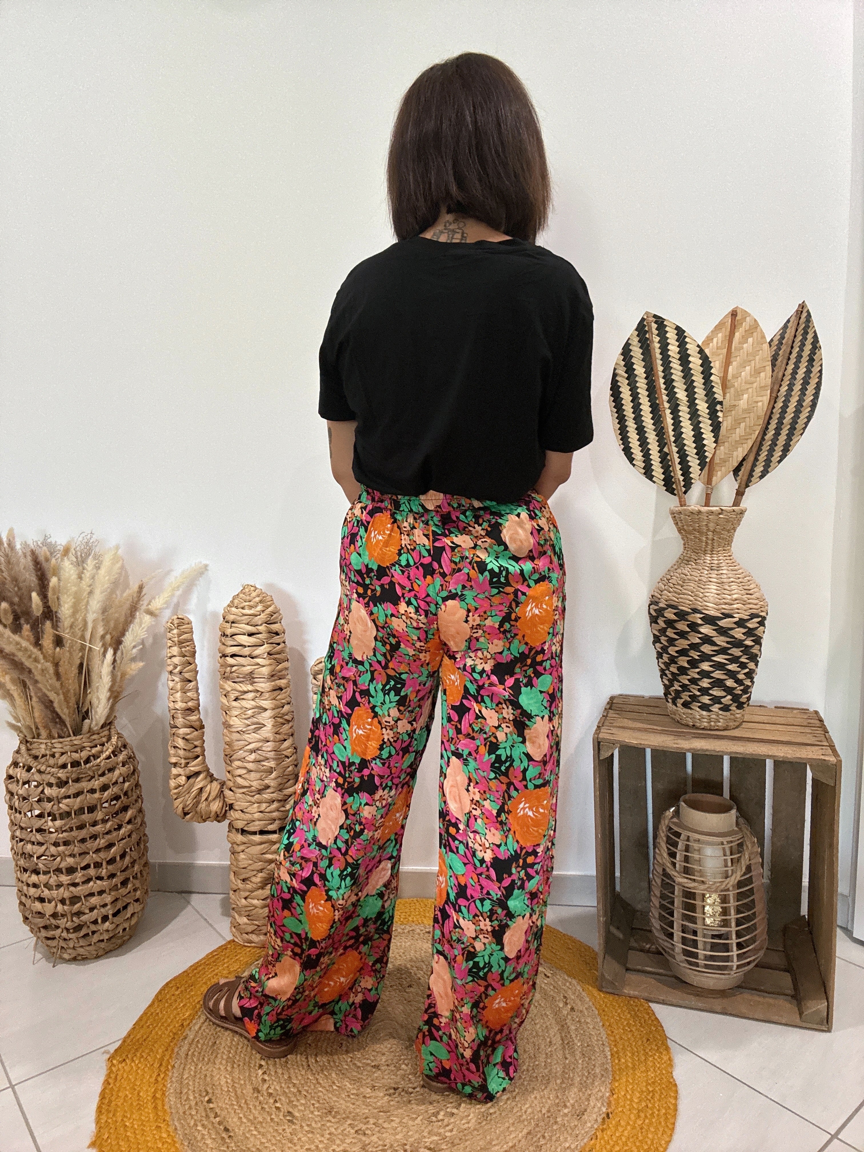 Pantalon fluide fleuri noir