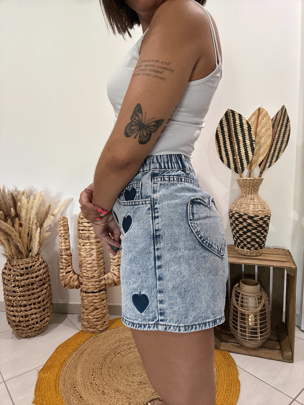 Short en jeans bleu imprimé coeurs - S ♻️