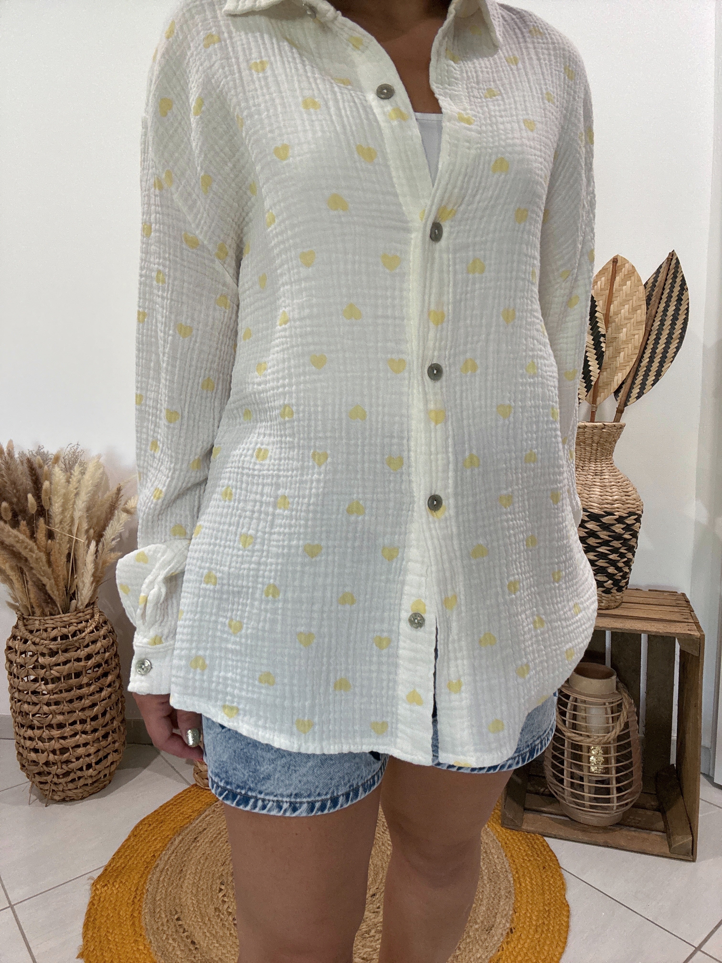 Chemise blanche en gaz de coton imprimé coeur jaune 💛