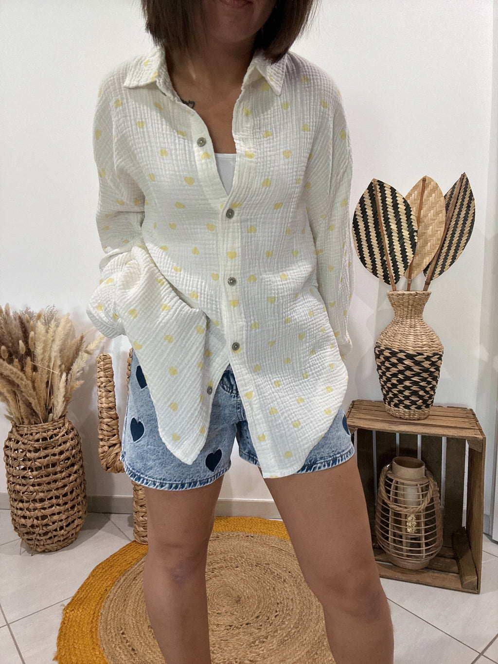Chemise blanche en gaz de coton imprimé coeur jaune 💛