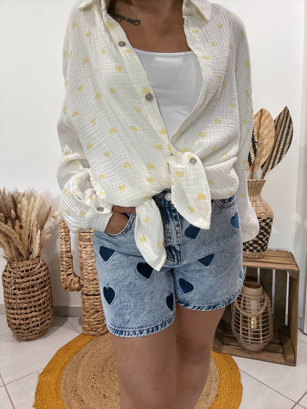Chemise blanche en gaz de coton imprimé coeur jaune 💛