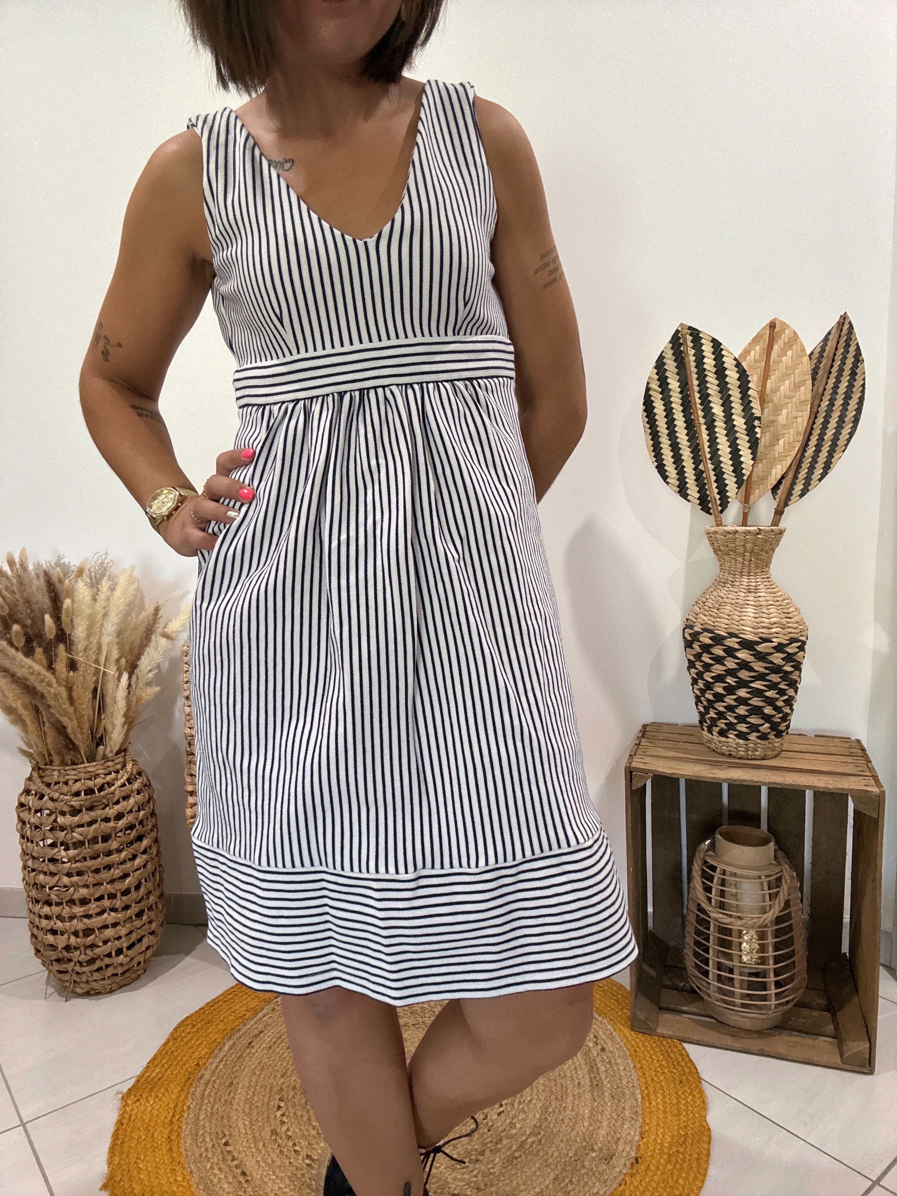 Robe évasée à rayures blanc/marine Naf Naf - XS ♻️