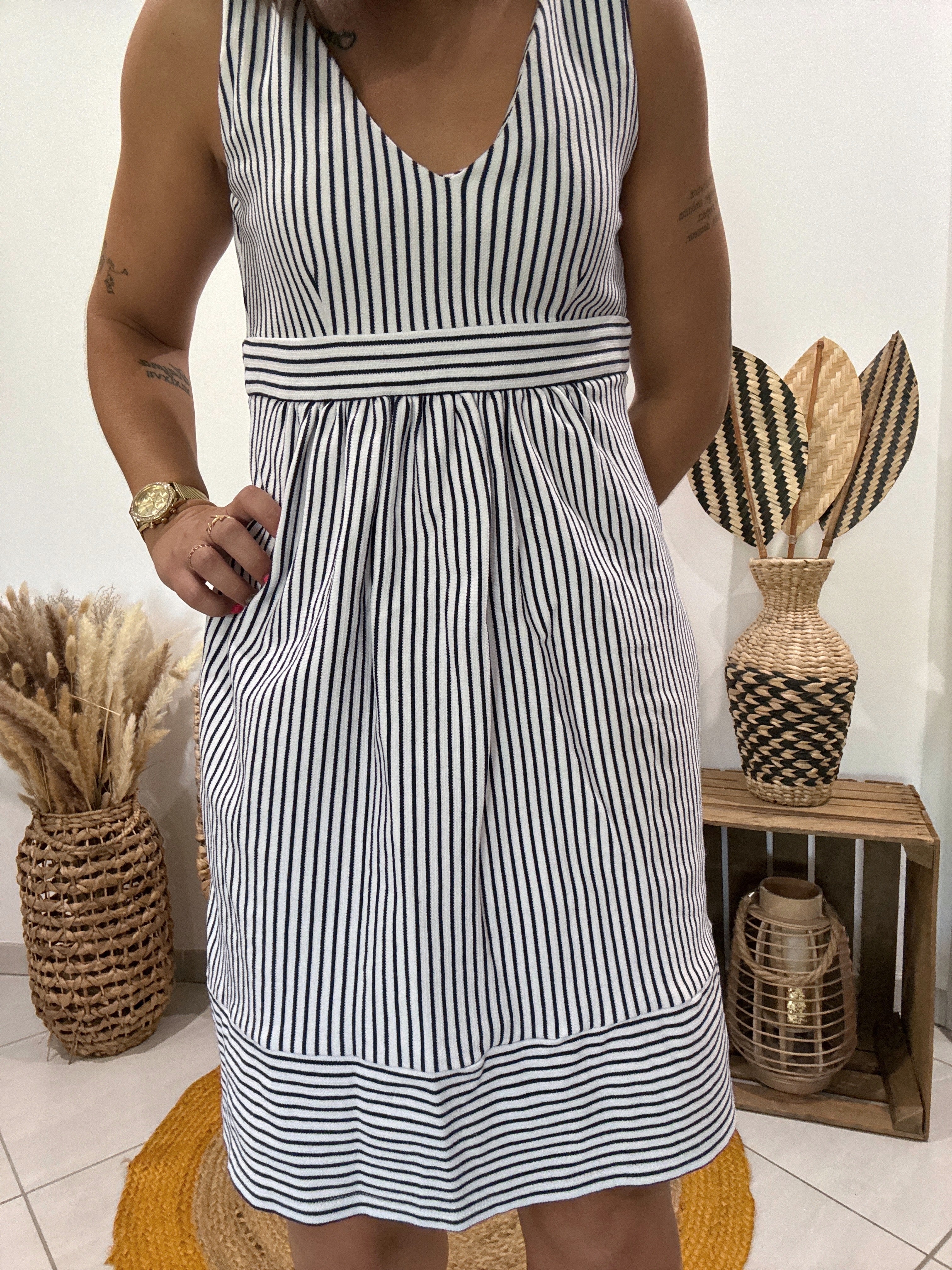 Robe évasée à rayures blanc/marine Naf Naf - XS ♻️