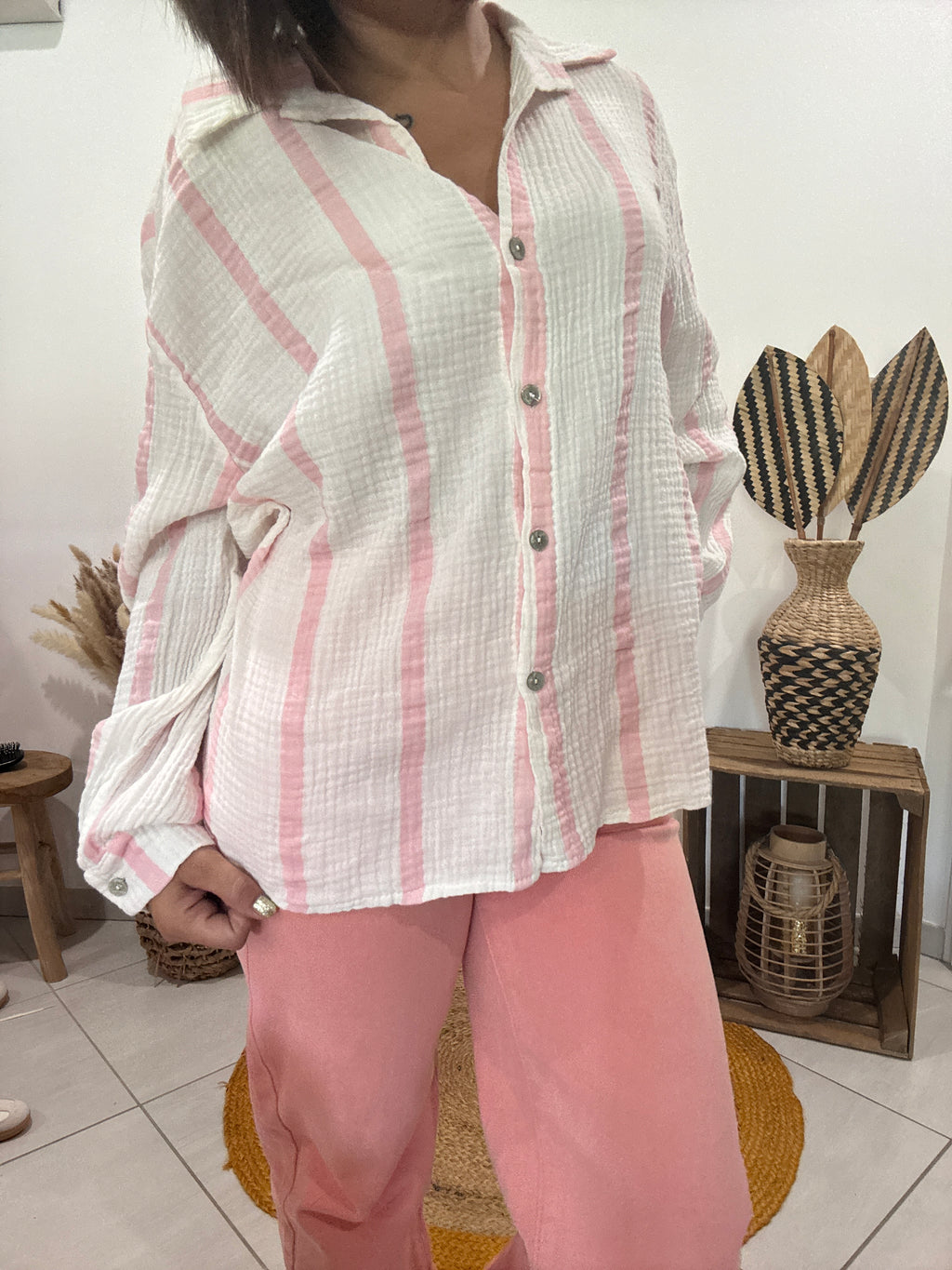 Chemise blanche en gaz de coton rayures roses