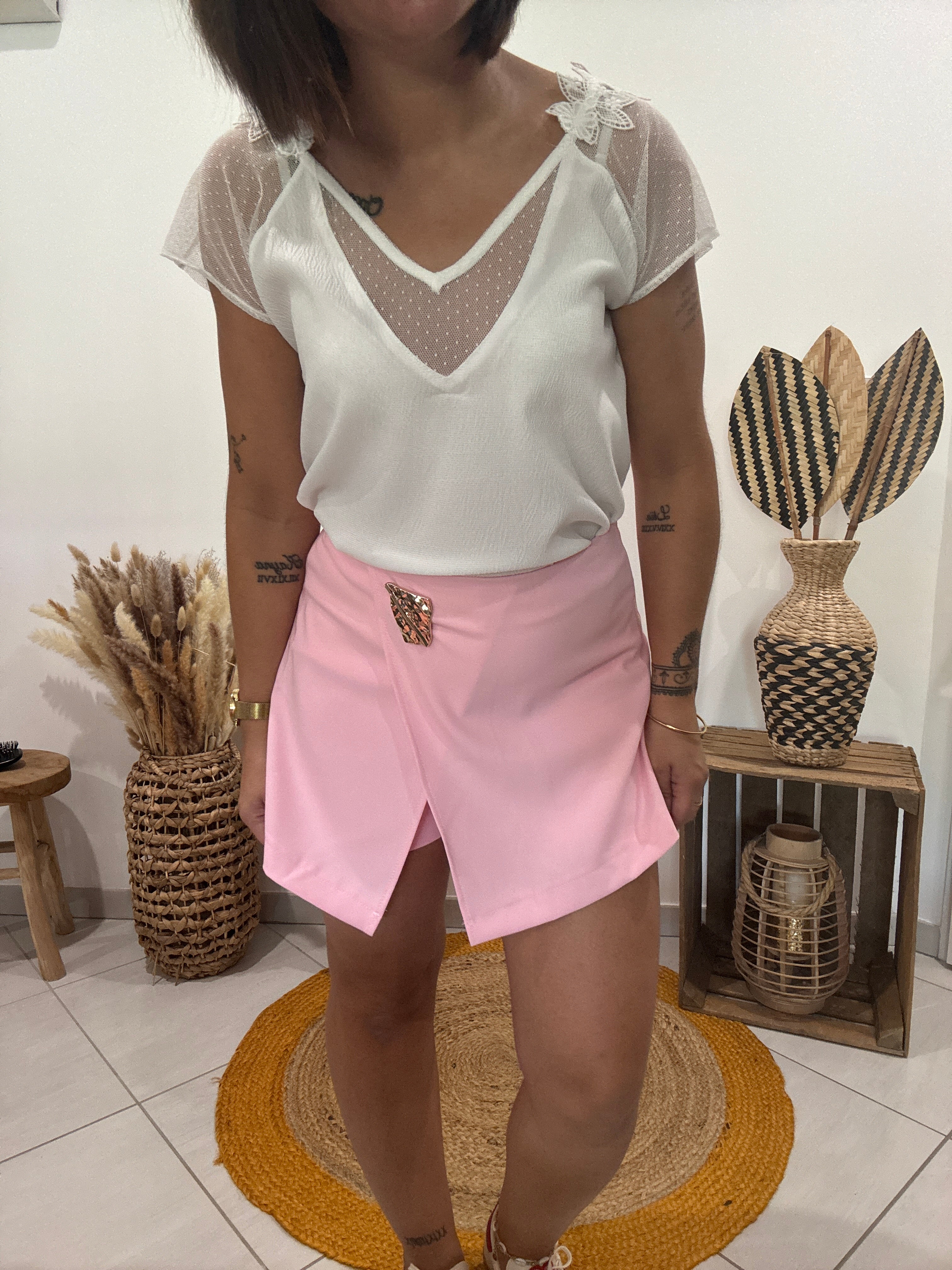Top fantaisie au dos blanc