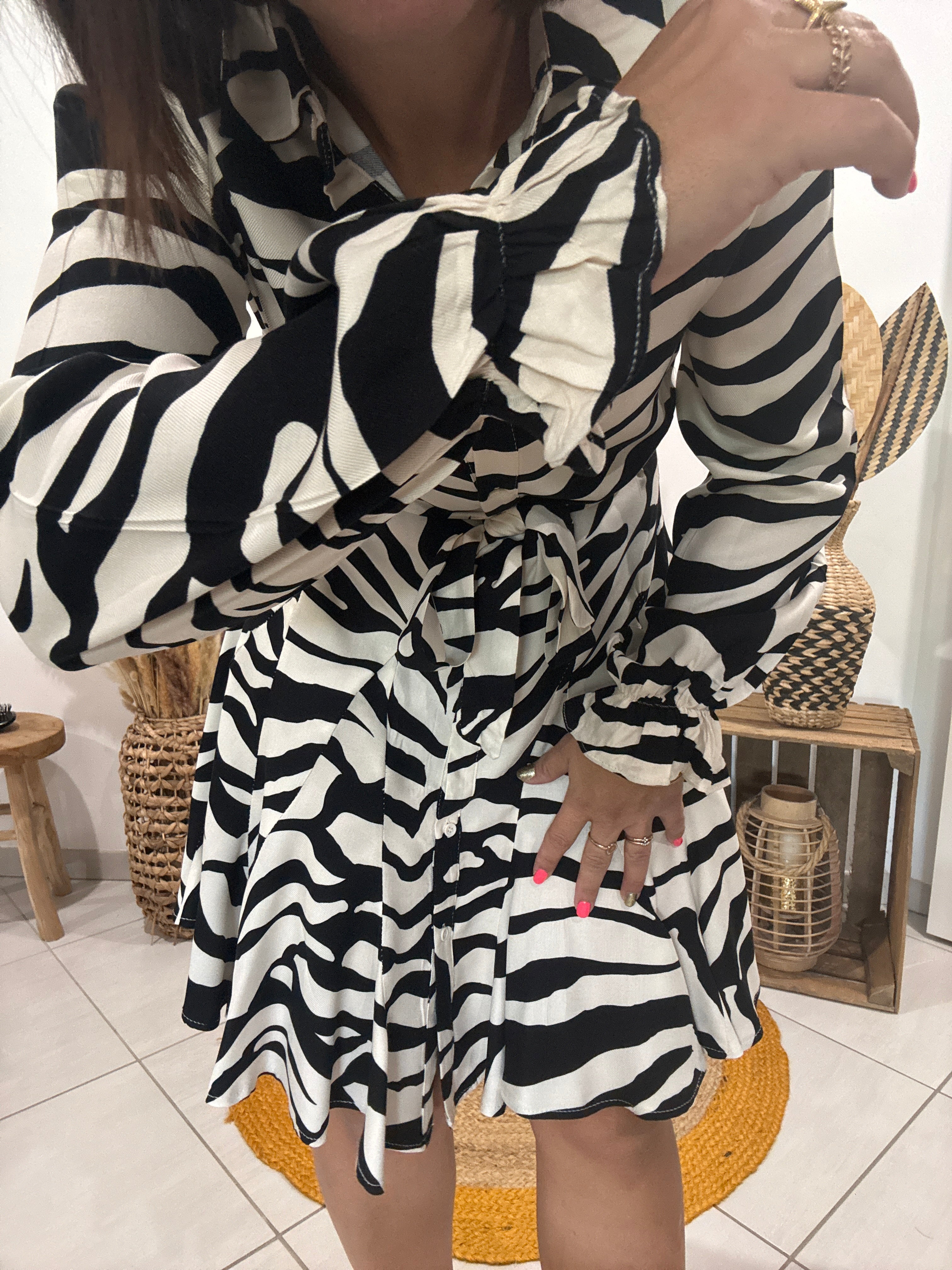Robe manches longues imprimé zébré noir et blanc