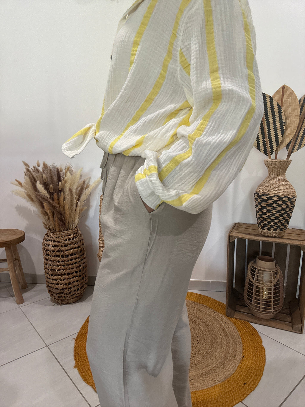 Chemise blanche en gaz de coton rayures jaunes