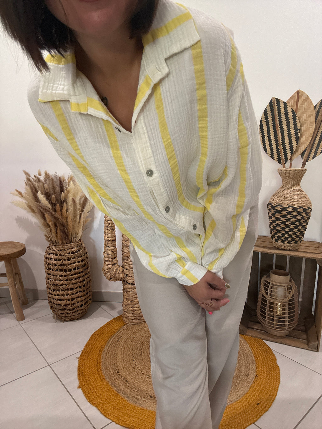 Chemise blanche en gaz de coton rayures jaunes