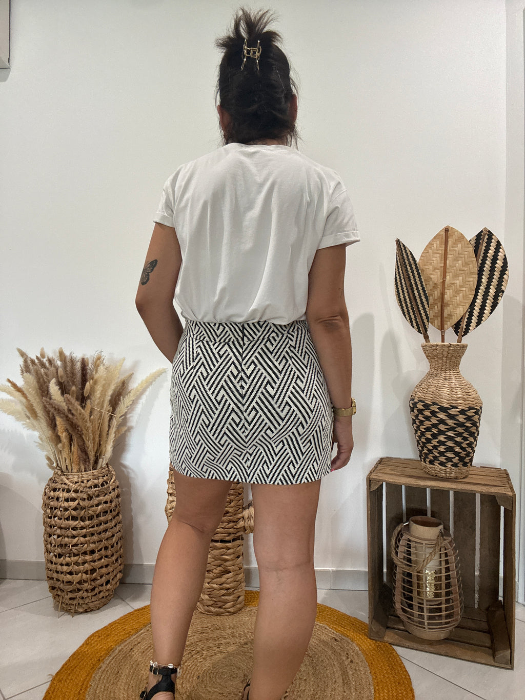 Jupe noir et blanche asymétrique géométrique Cache-Cache - 36 ♻️