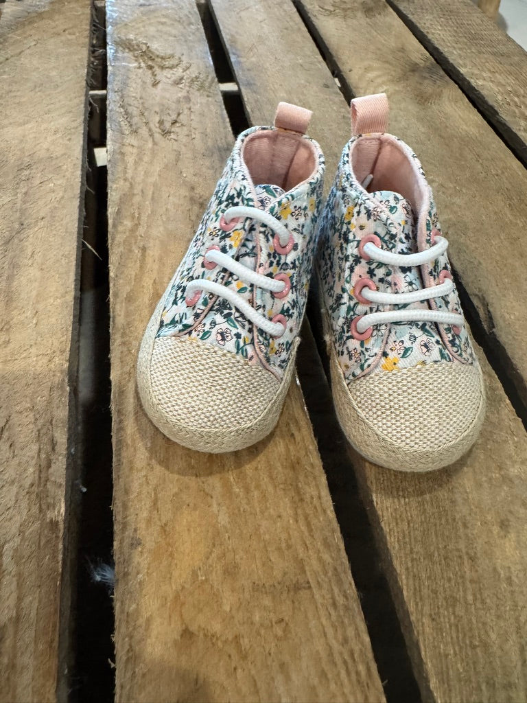 Chaussures montantes tissu fleuri liberty multicolore Gémo 3-6 mois ♻️