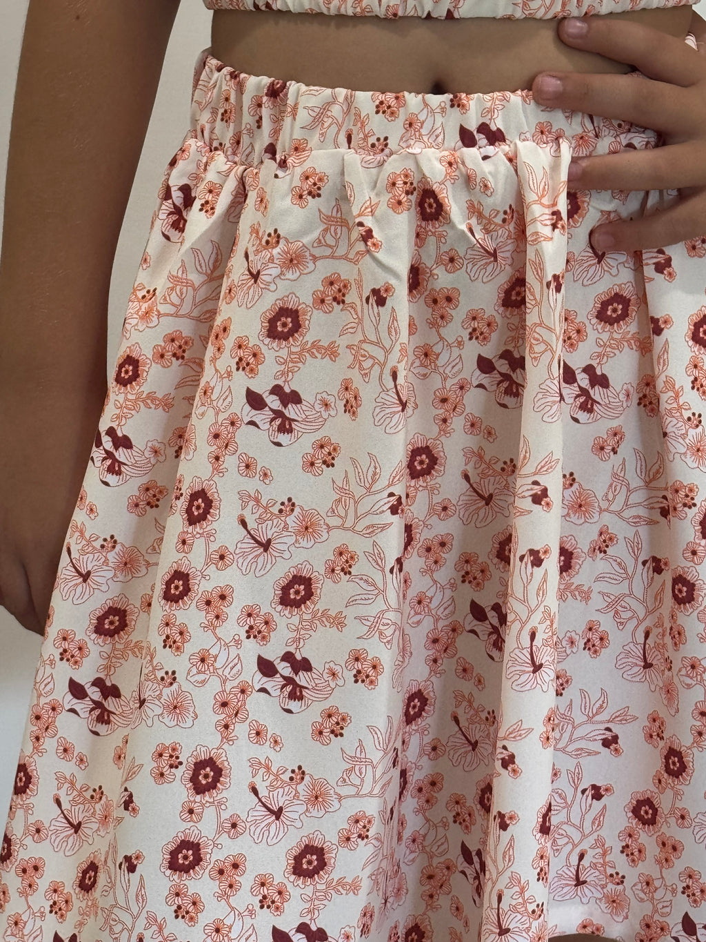 Ensemble top + jupe imprimé fleurs bohémiennes crème