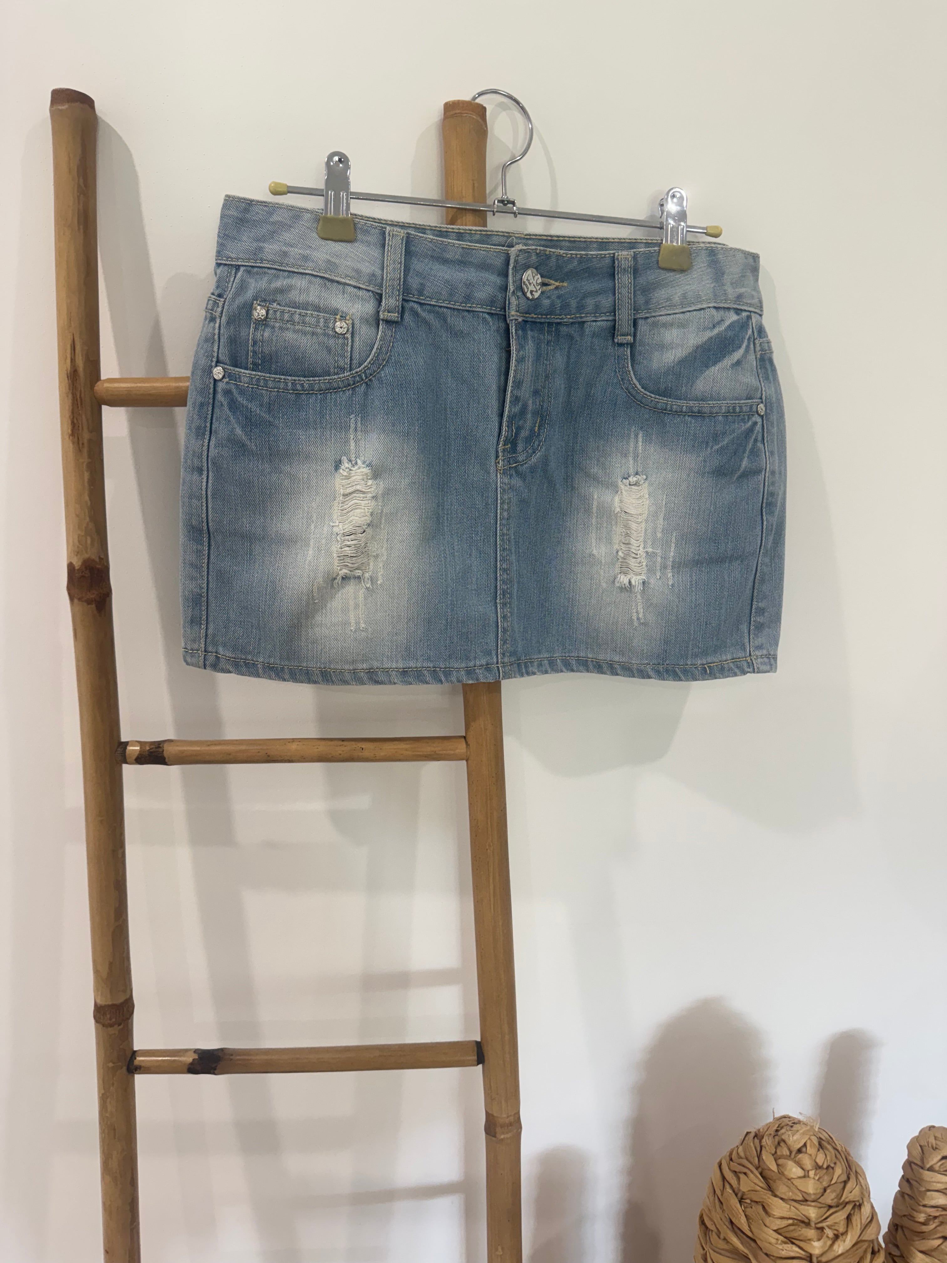 Jupe droite effet blanchi et usé en jeans clair - S ♻️
