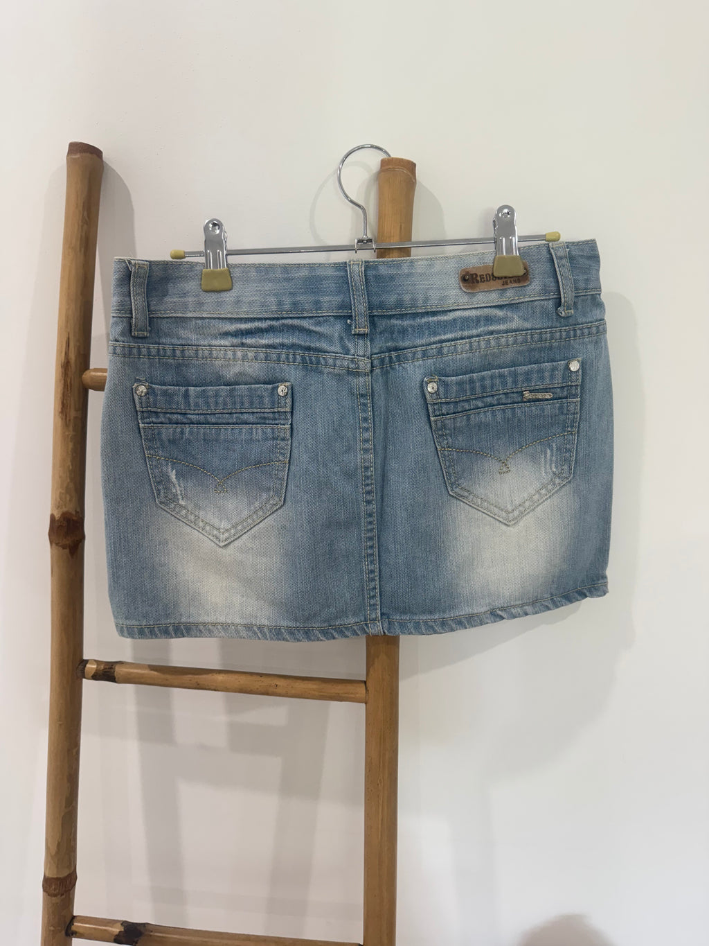 Jupe droite effet blanchi et usé en jeans clair - S ♻️